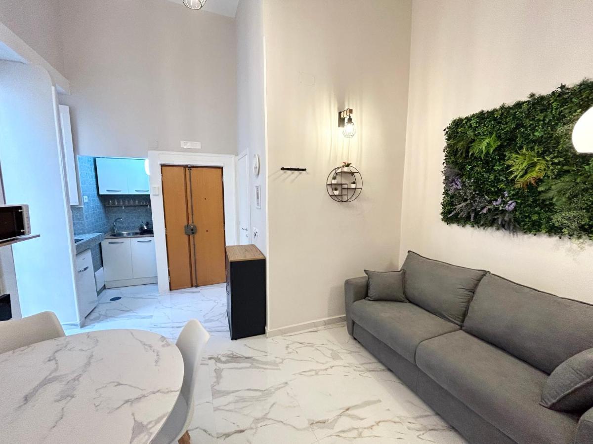Naples Apartment Plebiscito Esterno foto